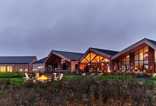 Wildflower hotel in Gardiner