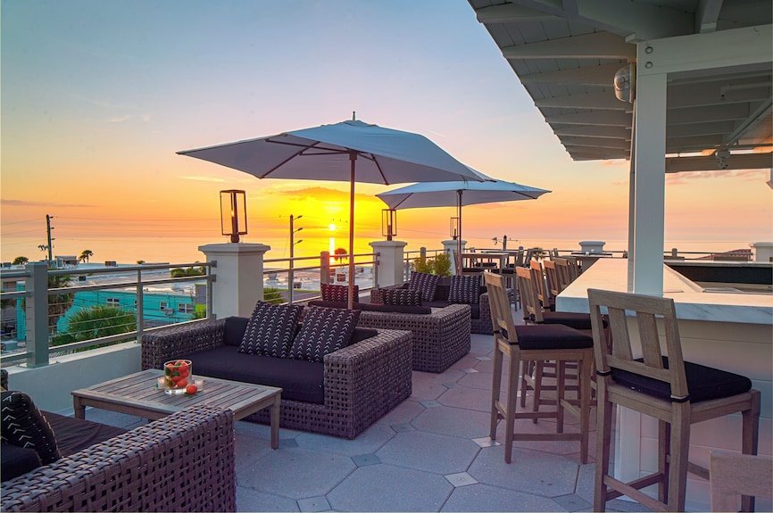 Berkeley Beach Club hotel in St Pete Beach, United States