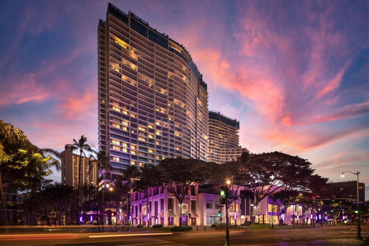 The Ritz-Carlton Residences\u002c Waikiki Beach hotel in Honolulu, United States