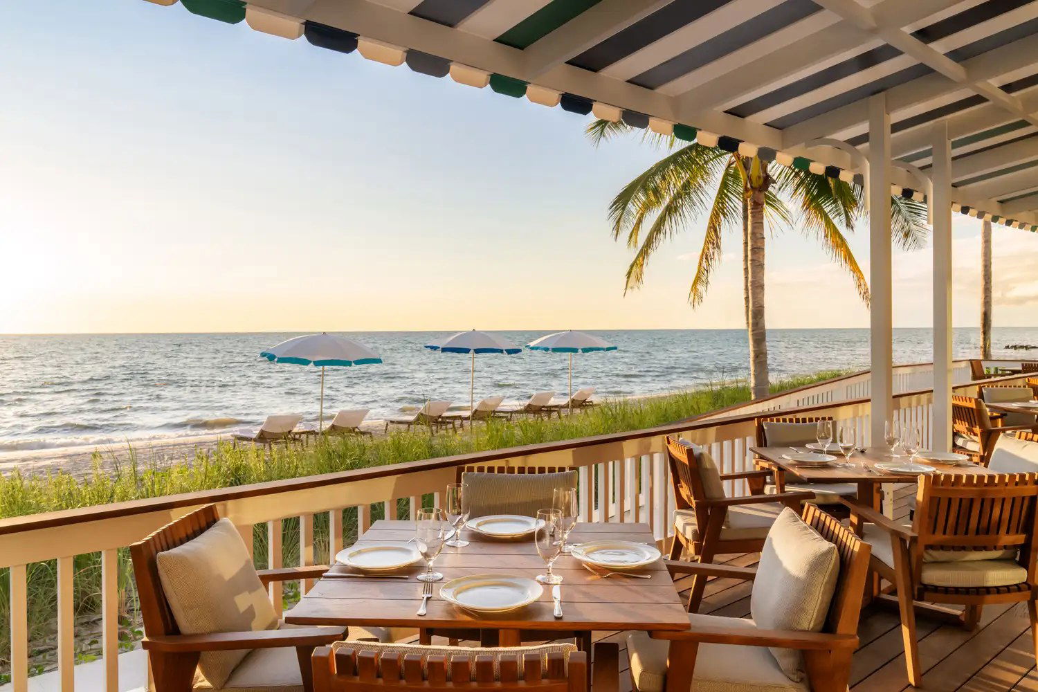 Naples Beach Club, A Four Seasons Resort, Hotel in Naples