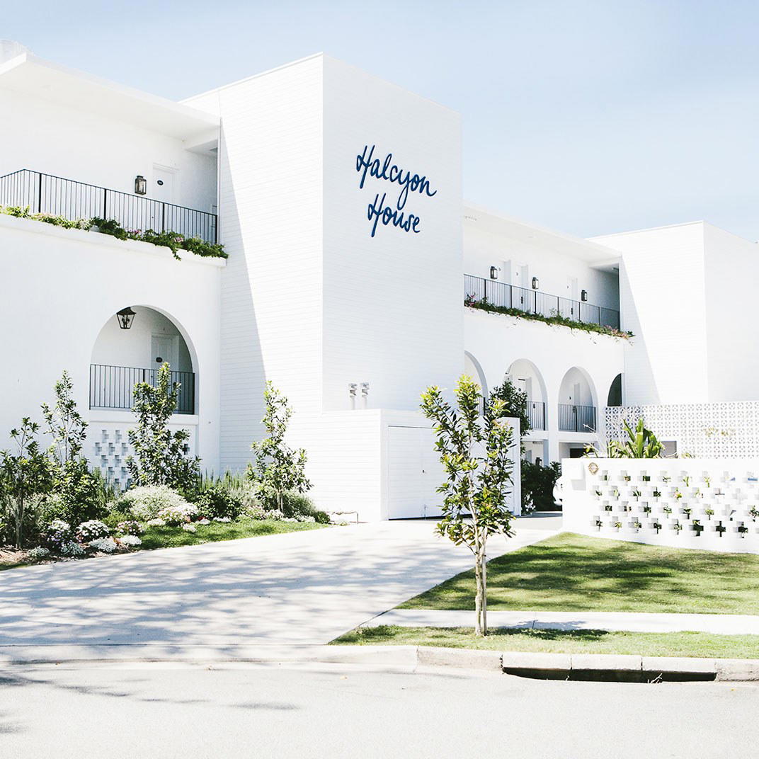 Halcyon House hotel in Cabarita Beach