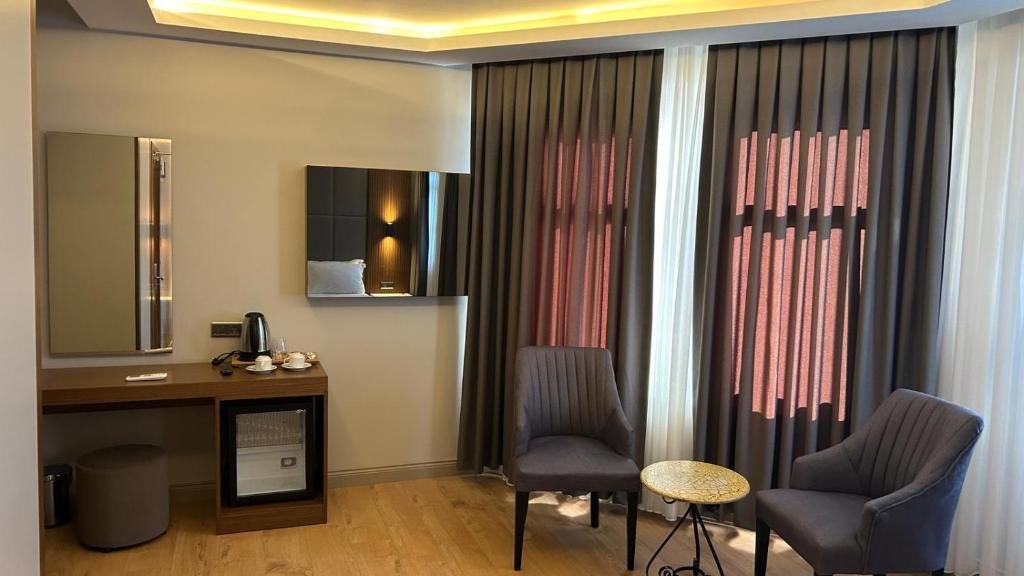 Akbıyık Cd. hotel in Istanbul, Turkey