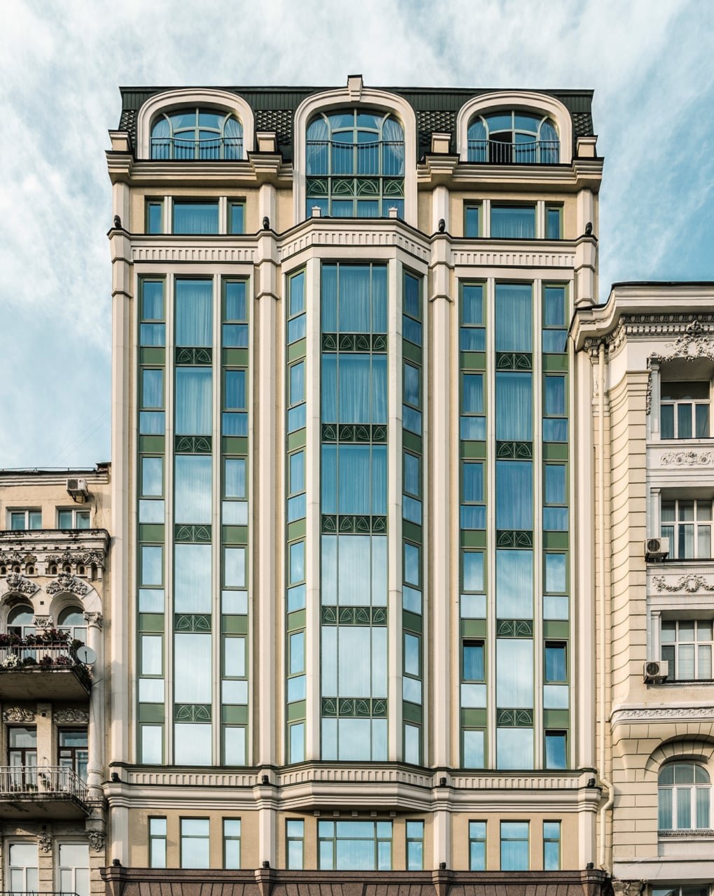 11 Mirrors by FACE the Service hotel in Kyiv, Ukraine
