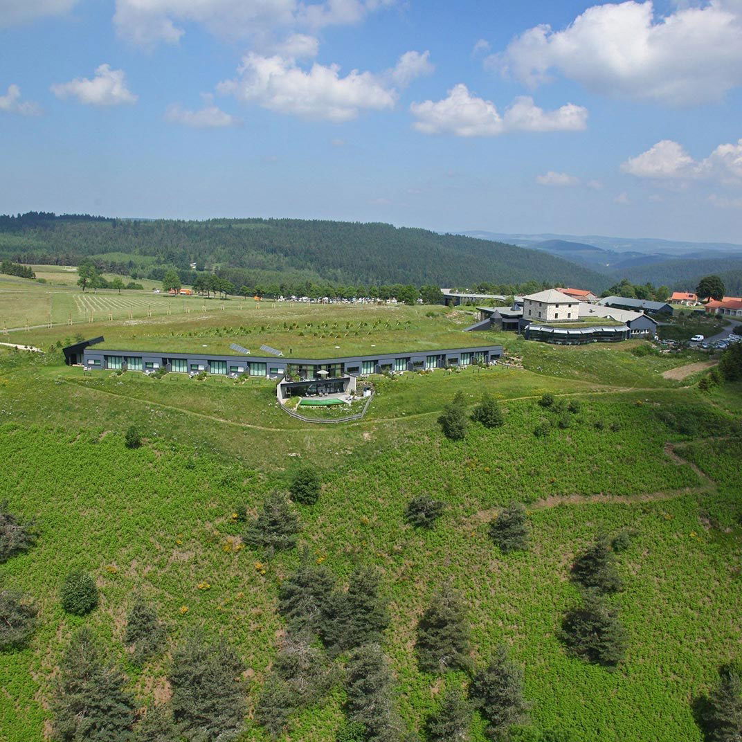 Hotel Marcon, Hotel in Saint-Bonnet-le-Froid