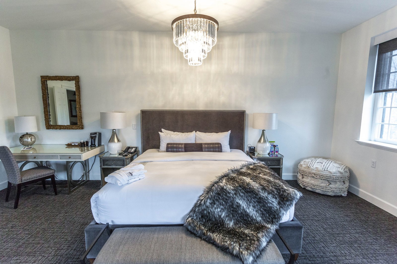 Delafield Hotel, Delafield, United States