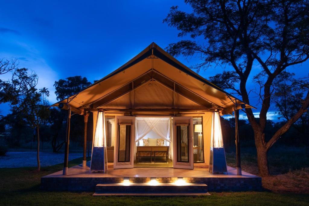 Die Boskamp Private Game Lodge & Spa, Marble Hall, South Africa