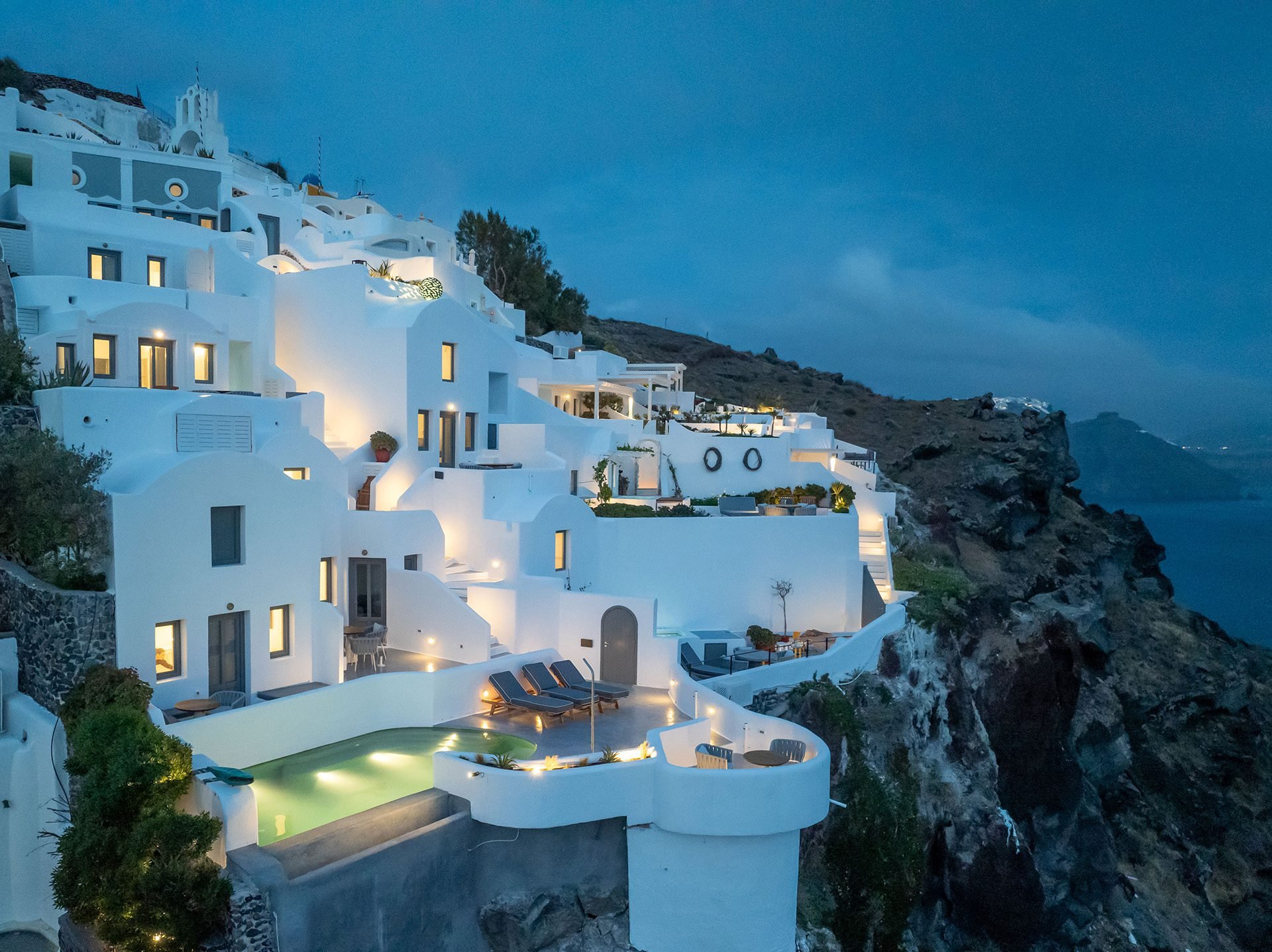 IKIES SANTORINI, Hotel in Santorini