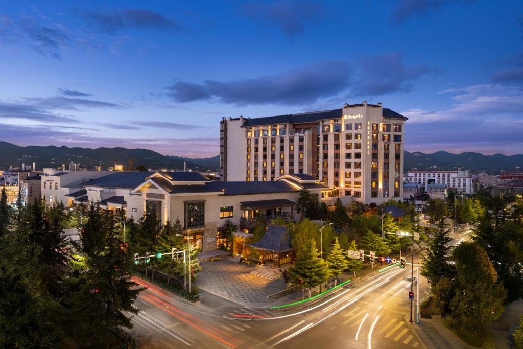 Shangri-La Resort, Shangri-La, Diqing Tibetan Autonomous Prefecture, China