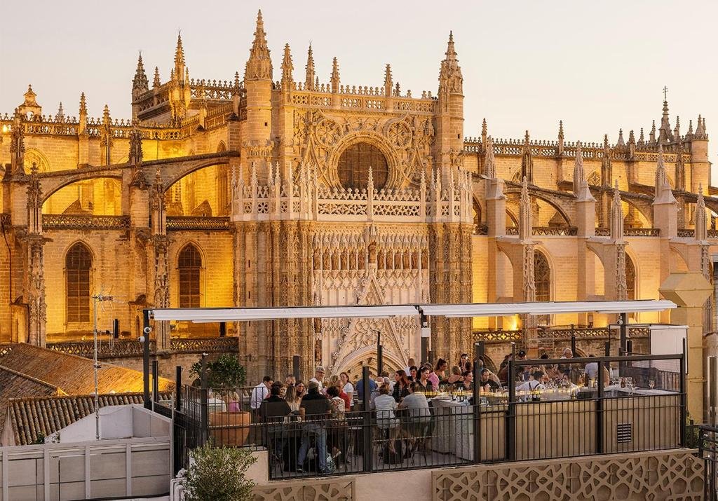 EME Catedral Mercer Hotel, Hotel in Seville