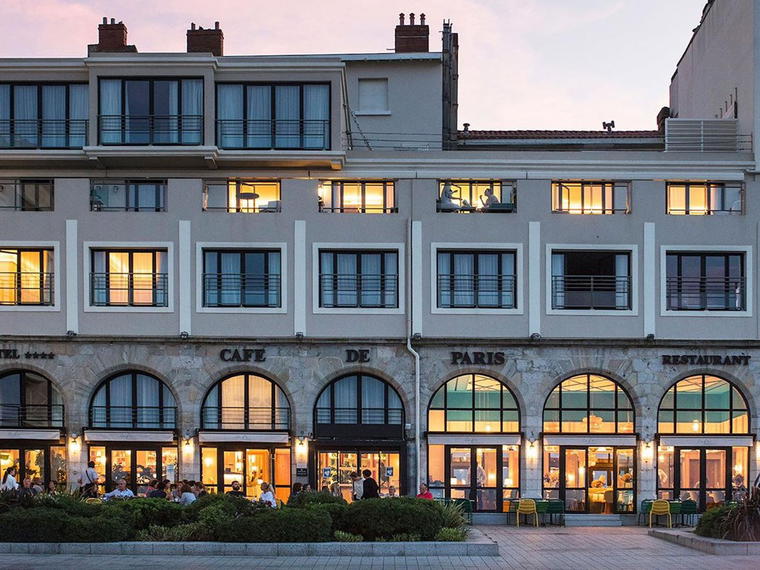 Le Café de Paris, Biarritz, France