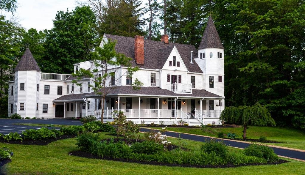 Hideaway Inn Lenox, Hotel in Lenox