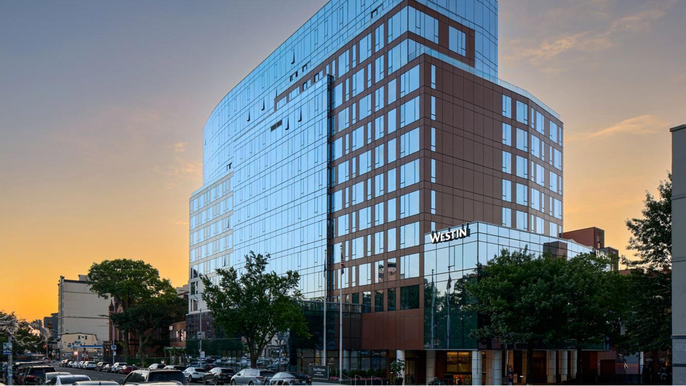 Westin Flushing LaGuardia Airport hotel in New York City