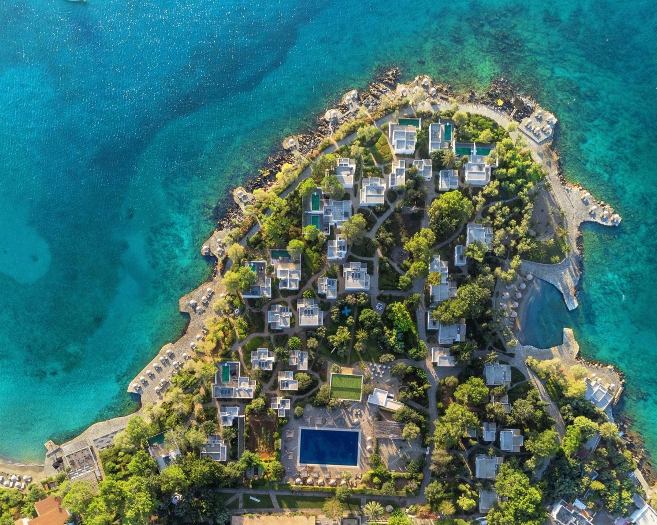 Minos Beach Art Hotel, Hotel in Crete