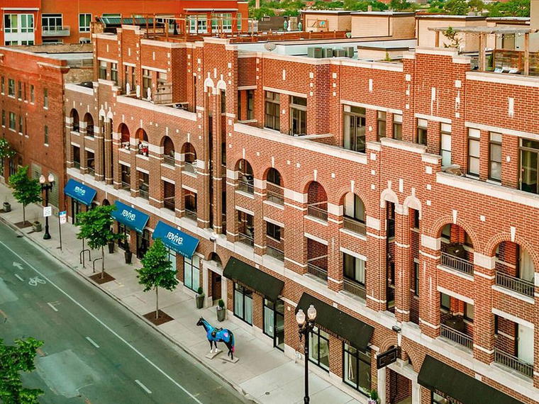 The Guesthouse Hotel, Chicago, United States