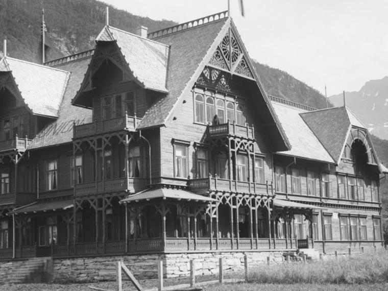 Hotel Union Øye, Norangsfjorden, Norway