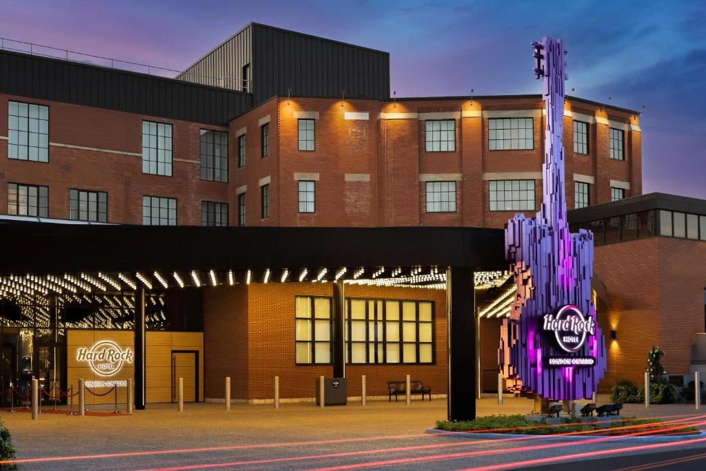 Hard Rock Hotel London, Ontario, London, Canada