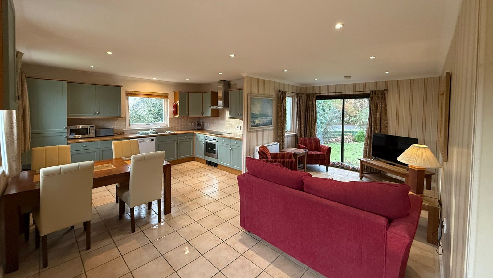 Airds Hotel & Restaurant