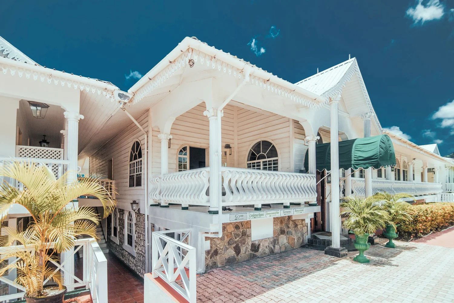 Grenadine Hills, Hotel in Kingstown