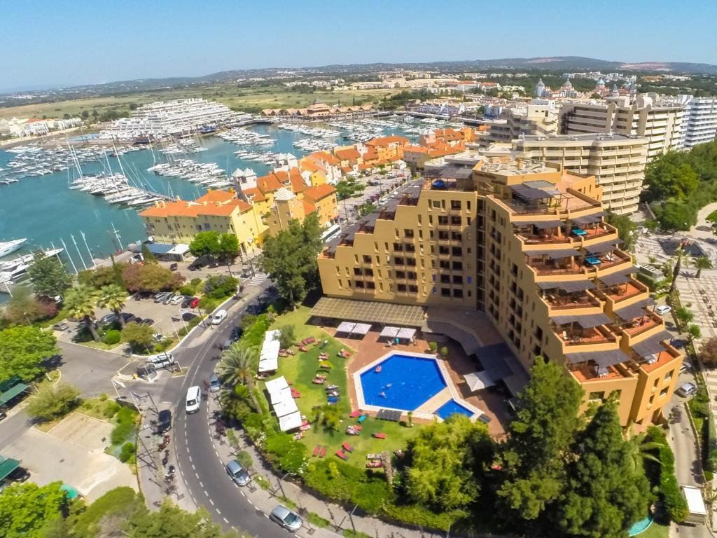 Dom Pedro Vilamoura