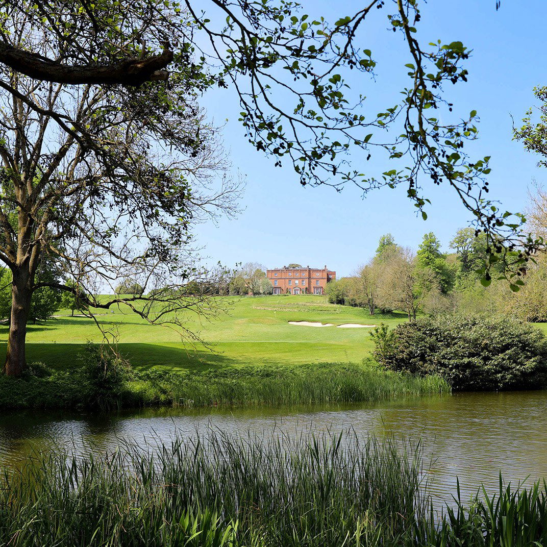 The Grove Hotel, Hotel in Watford