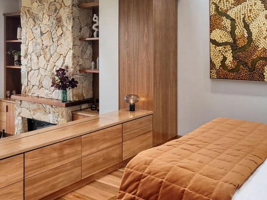 Sequoia Lodge, Crafers, Australia