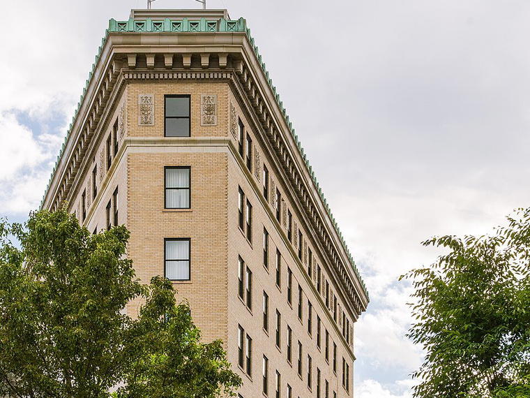 The Flat Iron Hotel, Asheville, United States