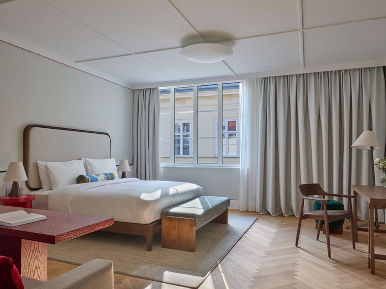 Miiro Spittelberg, Vienna, Austria