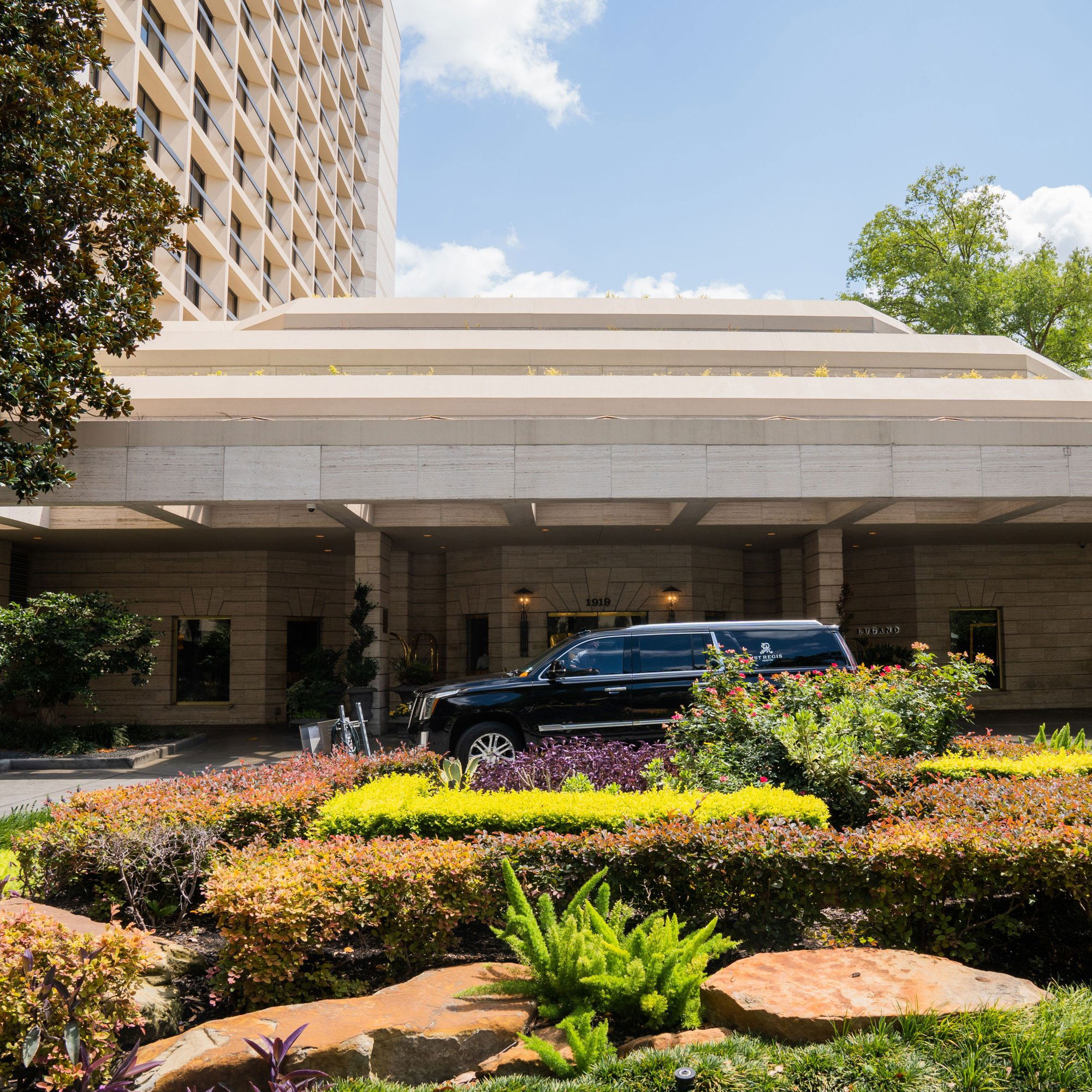 Houston Grand Hotel - River Oaks, Hotel in Houston