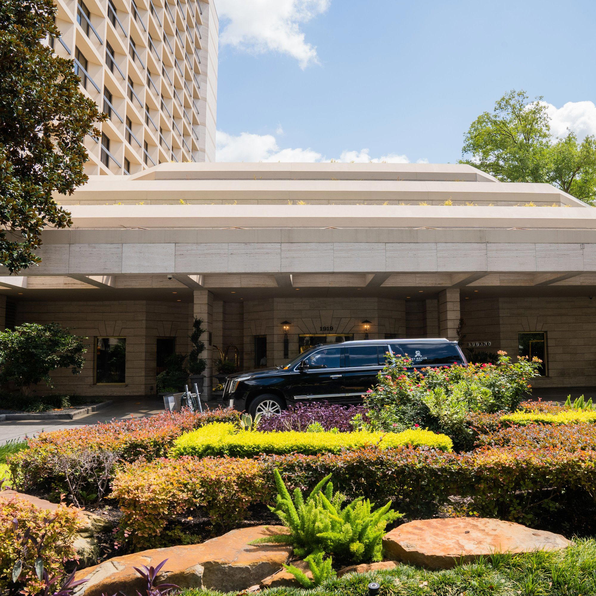 Houston Grand Hotel - River Oaks, Houston, United States