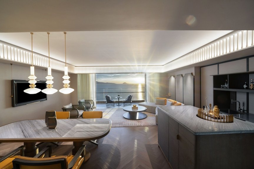 Hoiana Hotel & Suites