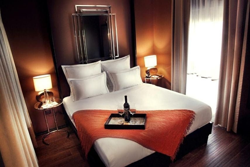 Brown TLV Urban Hotel