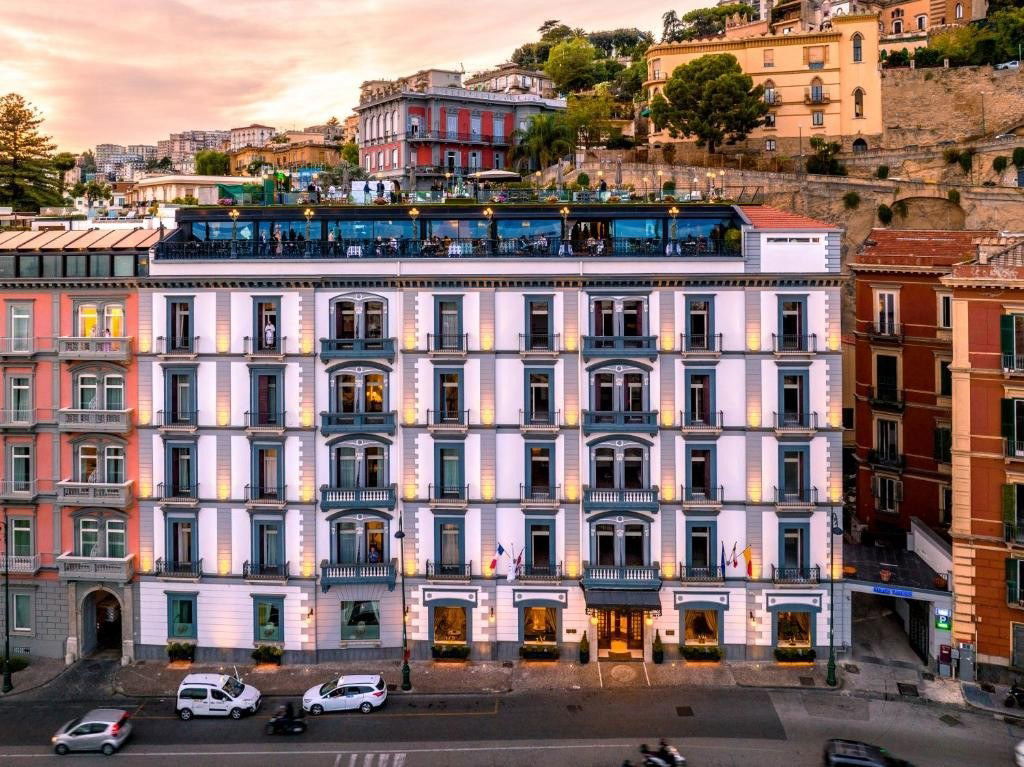 Grand Hotel Parker's, Hotel in Naples