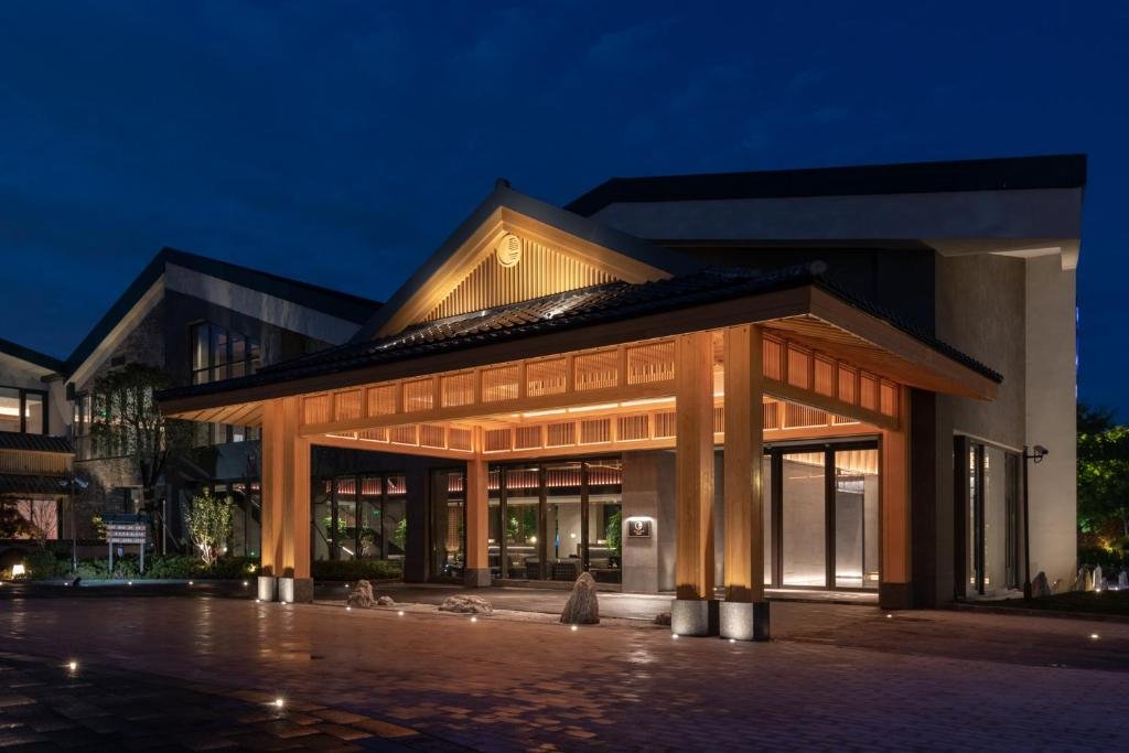 百萬石温泉飯店 Hyakumangoku Onsen Hotel, Hotel in 浦东