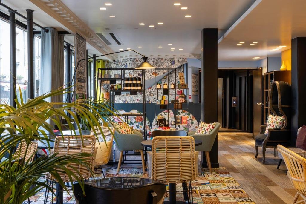 Hôtel L'Antoine, Paris, France