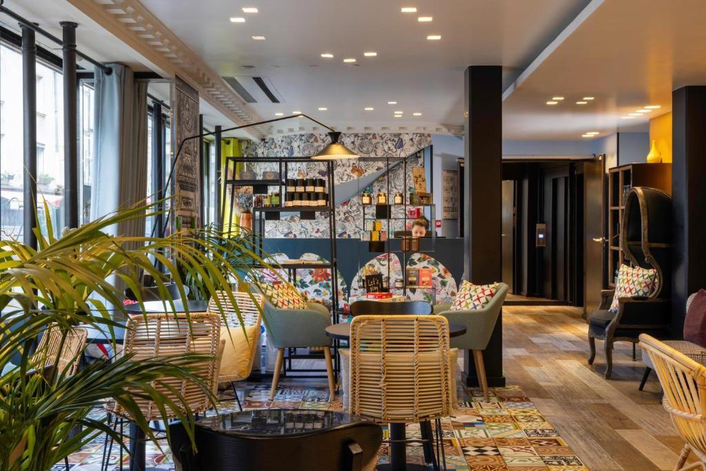 Hôtel L'Antoine, Paris, France