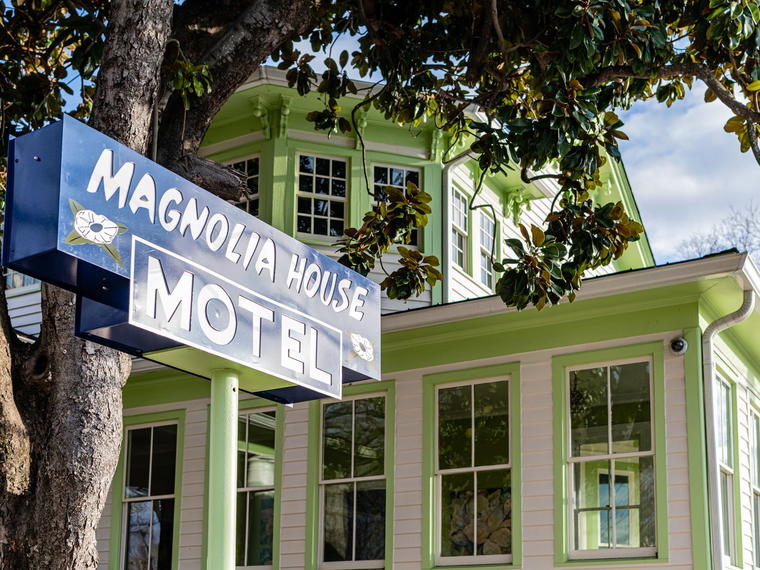 The Historic Magnolia House, Greensboro, United States