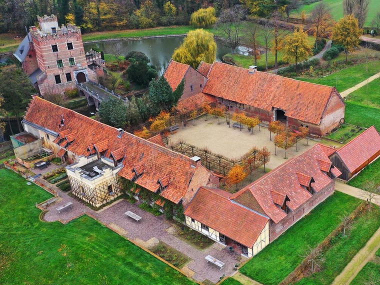 Kasteelhoeve de Kerckhem, Wijer, Belgium
