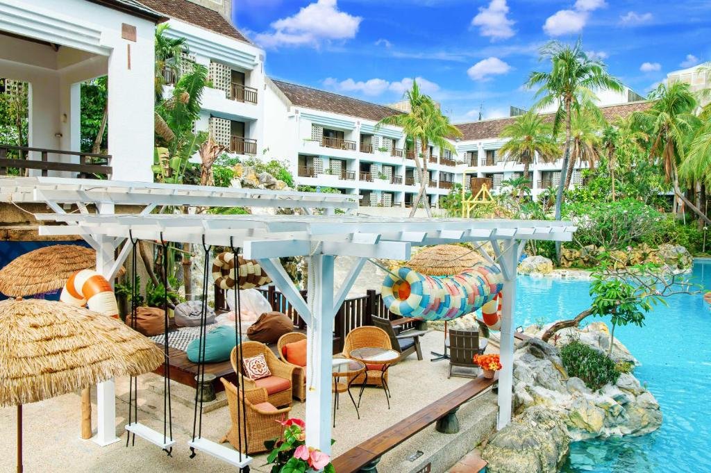 YOHO Beach Resort hotel in Pingtung, Taiwan