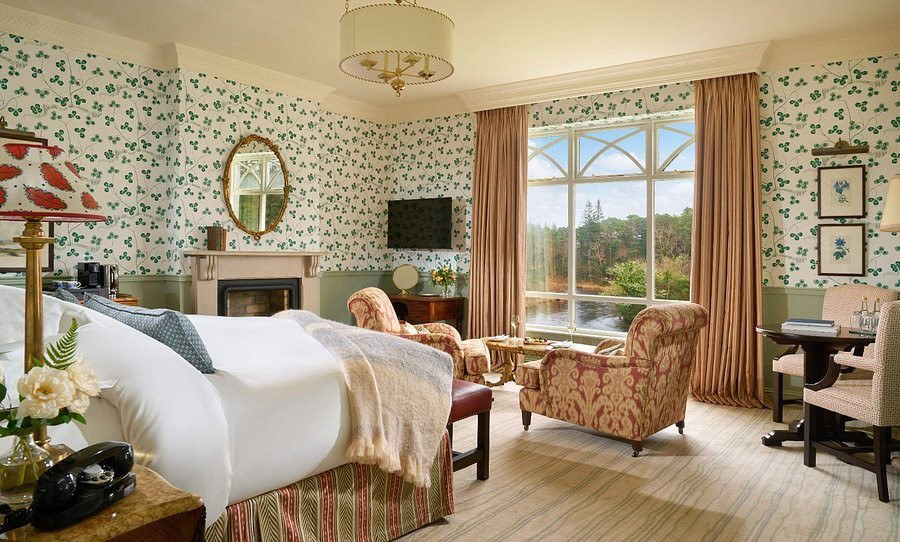Ballynahinch Castle, Hotel in Recess