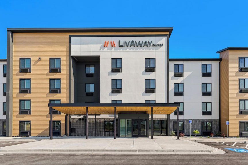 LivAway Suites 6 Glendale hotel in Glendale, United States