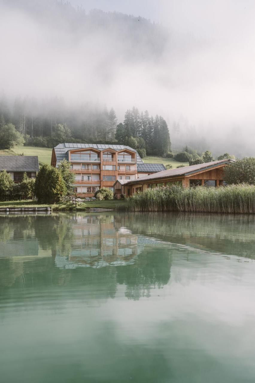 Neusacherhof, Hotel in Weissensee