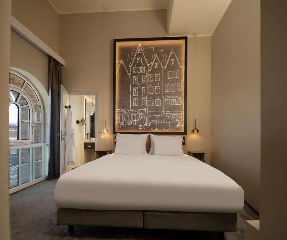 Wasserturm Hotel Cologne, Curio Collection by Hilton, Cologne, Germany