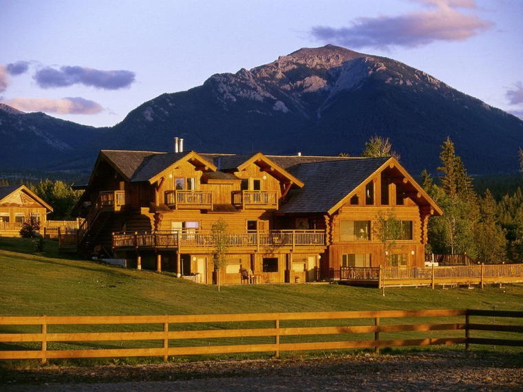 ECHO VALLEY RANCH AND SPA, Jesmond, Canada