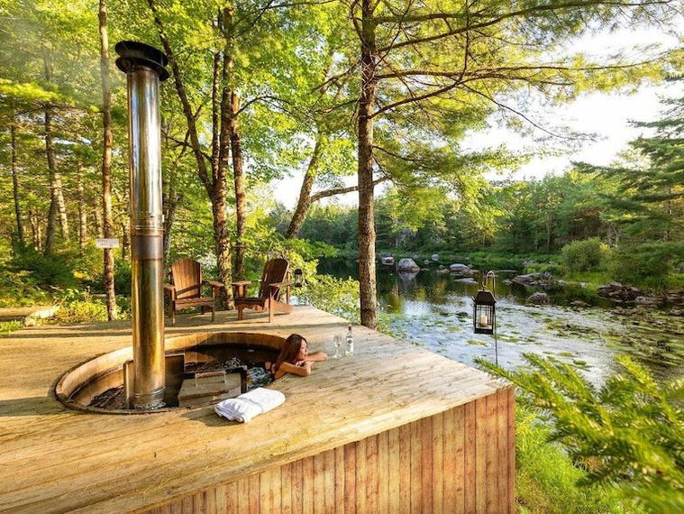 Trout Point Lodge of Nova Scotia, East Kemptville, Canada