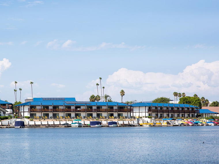 Lakehouse Hotel and Resort, San Diego, United States