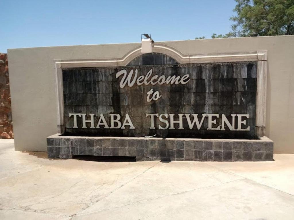 Thaba Tshwene Game Lodge hotel in Hartbeestfontein, South Africa
