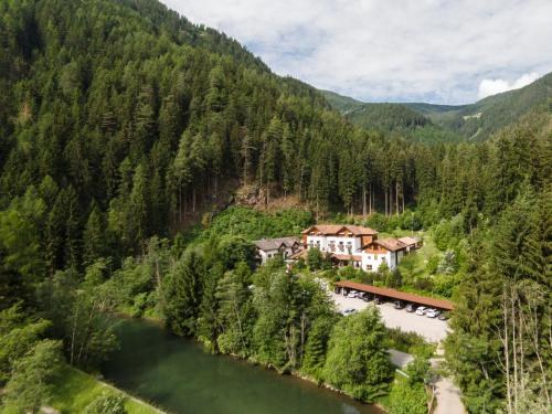 Hotel Bad Schörgau, Sarentino, Italy