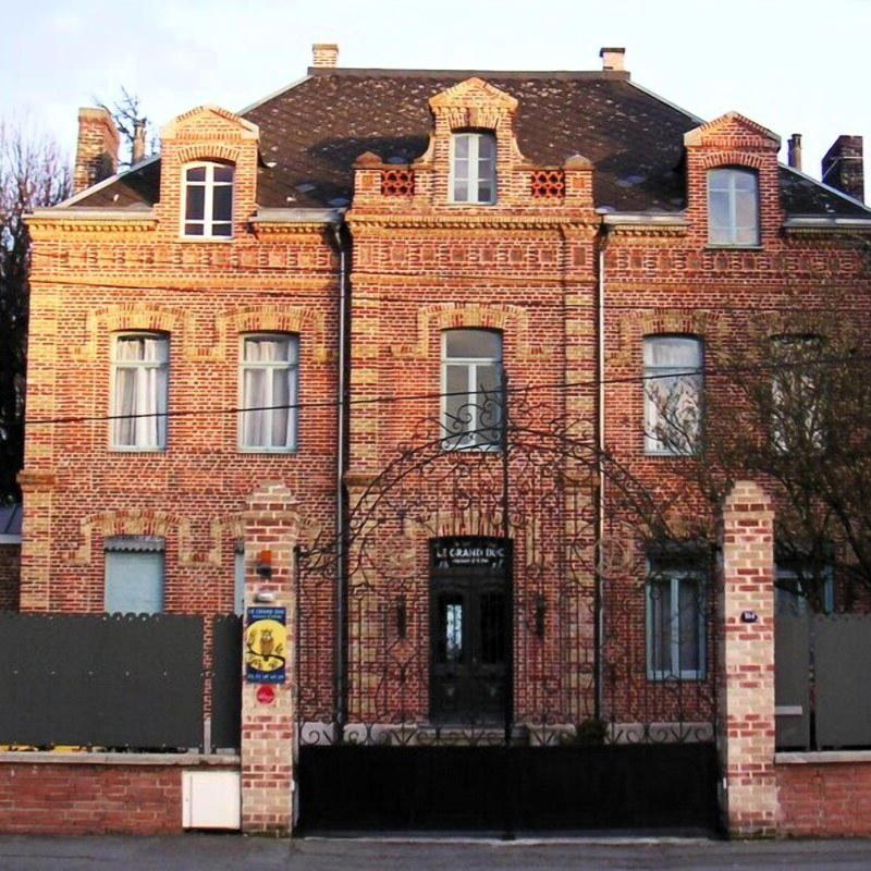 Le Grand Duc hotel in Valenciennes