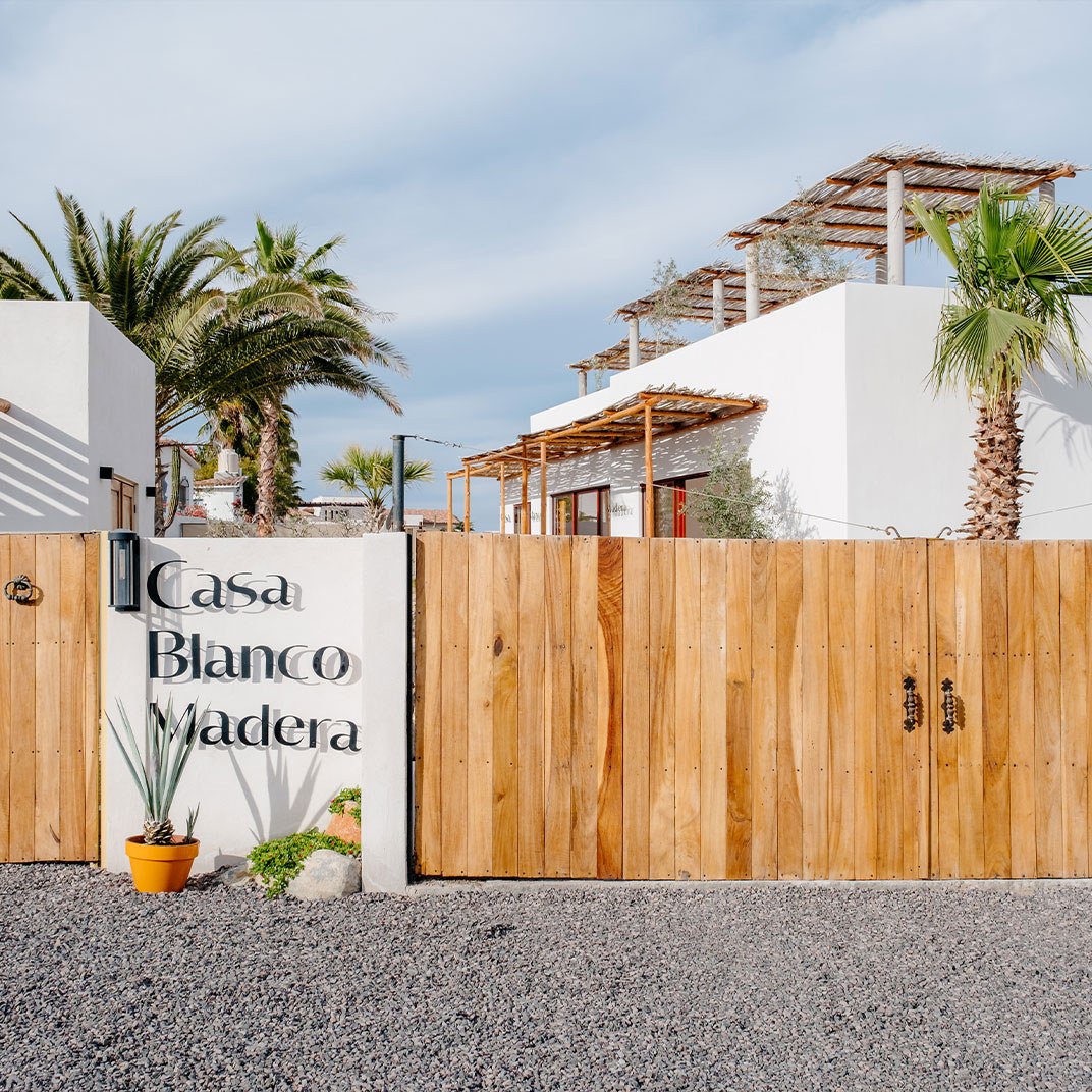 Casa Blanco Madera hotel in Todos Santos