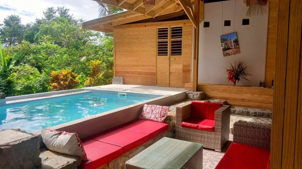 Citrus Creek Plantation, La Plaine, Dominica
